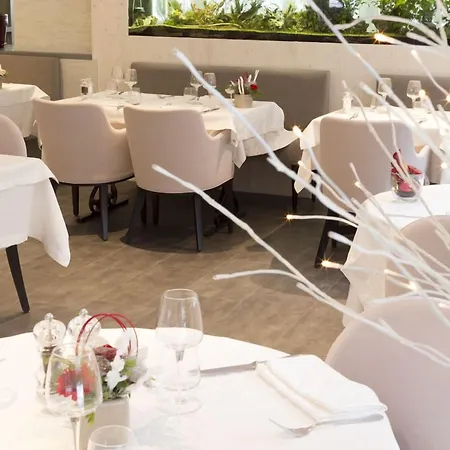 Logis La 3* Le Val-dʼAjol