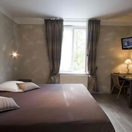 Logis La Hotel Le Val-d'Ajol