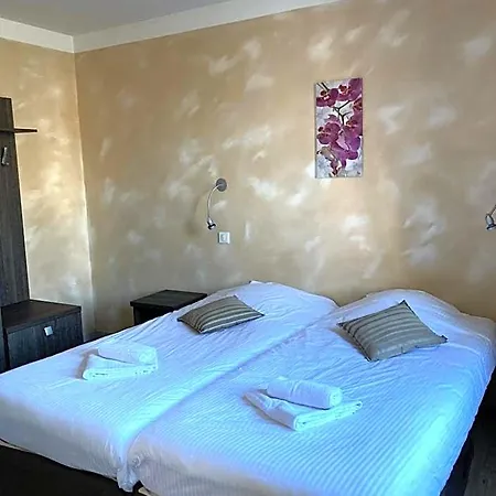 Hotel Logis La