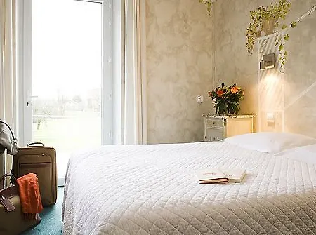 Logis La Hotel Le Val-d'Ajol