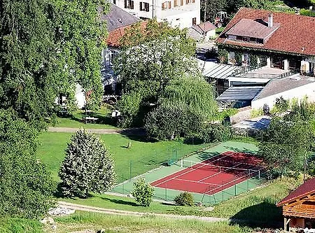 Logis La Résidence Le Val-dʼAjol