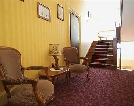 Logis La Résidence Hotel Le Val-dʼAjol