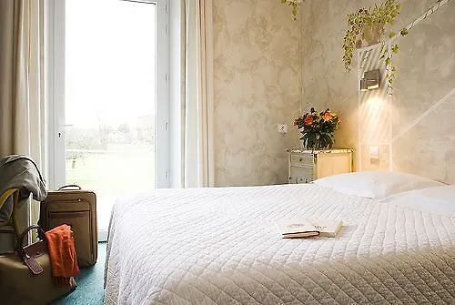 Logis La Hotel Le Val-dʼAjol