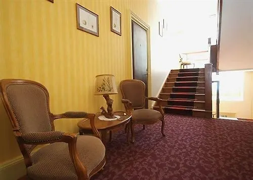 Logis La Hotel Le Val-dʼAjol