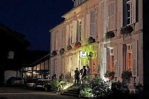 Hotel Logis La Le Val-dʼAjol