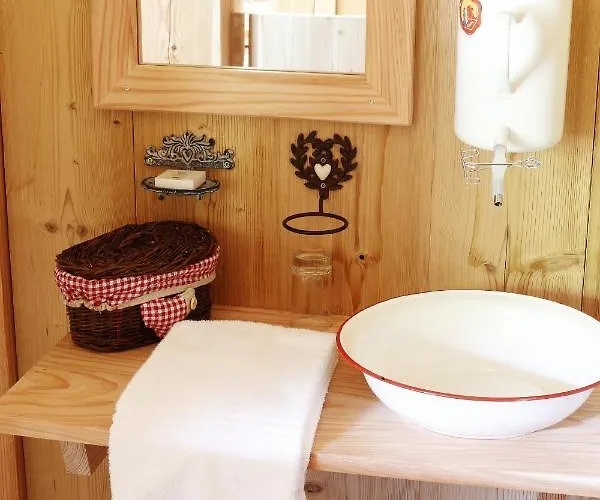 Logis La Szálloda Le Val-dʼAjol